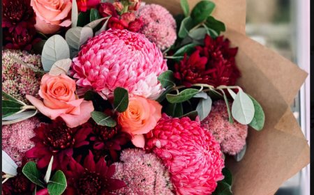 Brighten Someone’s Day with Online Flower Delivery in Malvern