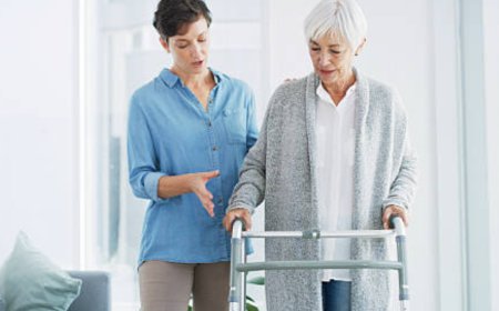 Tips for Helping Seniors with Limited Mobility