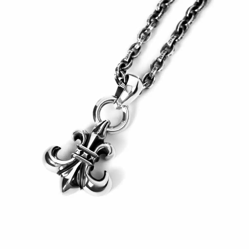 What Makes Chrome Hearts Unique