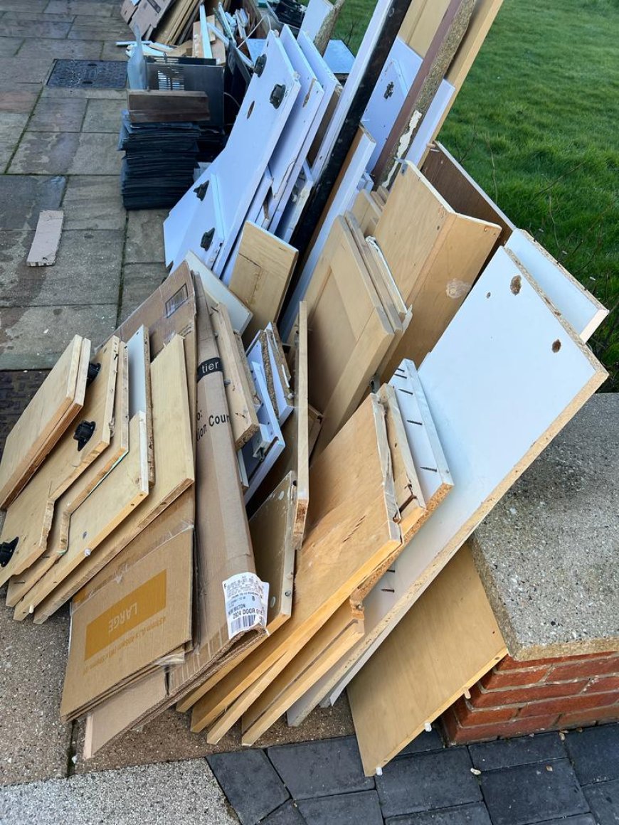 Trusted Experts Offering House Clearance Poole for All Types of Properties