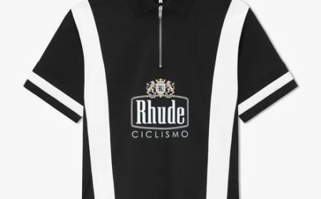 Effortless Street Style: Rhude Shorts and T-Shirts