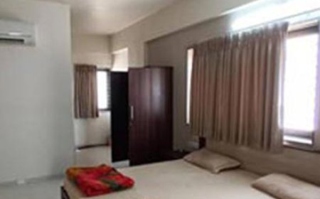 Everything You Need to Know About Girnar Darshan Jain Dharamshala Contact Number and More