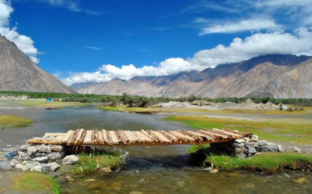 Leh to Nubra Valley Distance: Complete Travel Guide