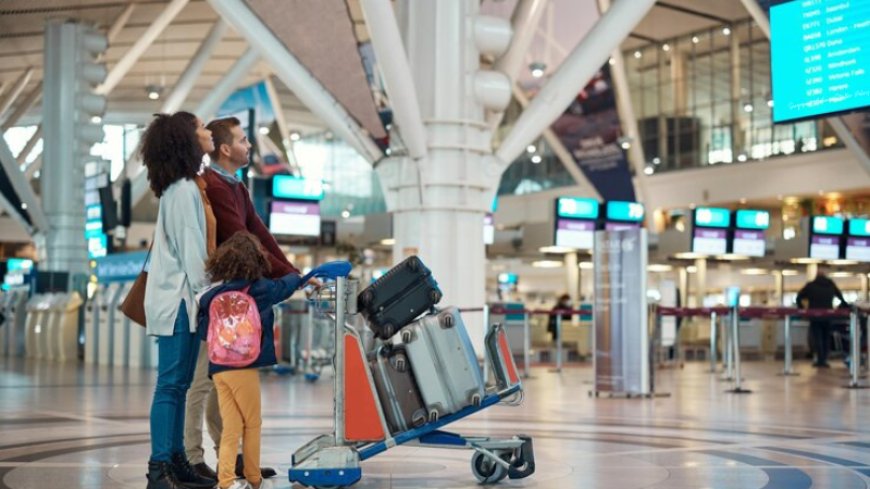 Singapore Airlines Stroller Policy: Full Guide For Parents