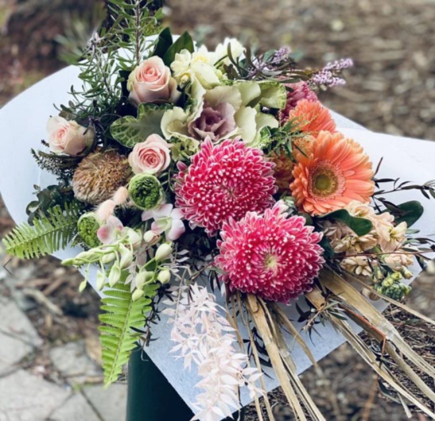 Blooms for Every Melbourne Suburb: Find Your Ideal Florist in Sunbury, Carnegie & Thornbury