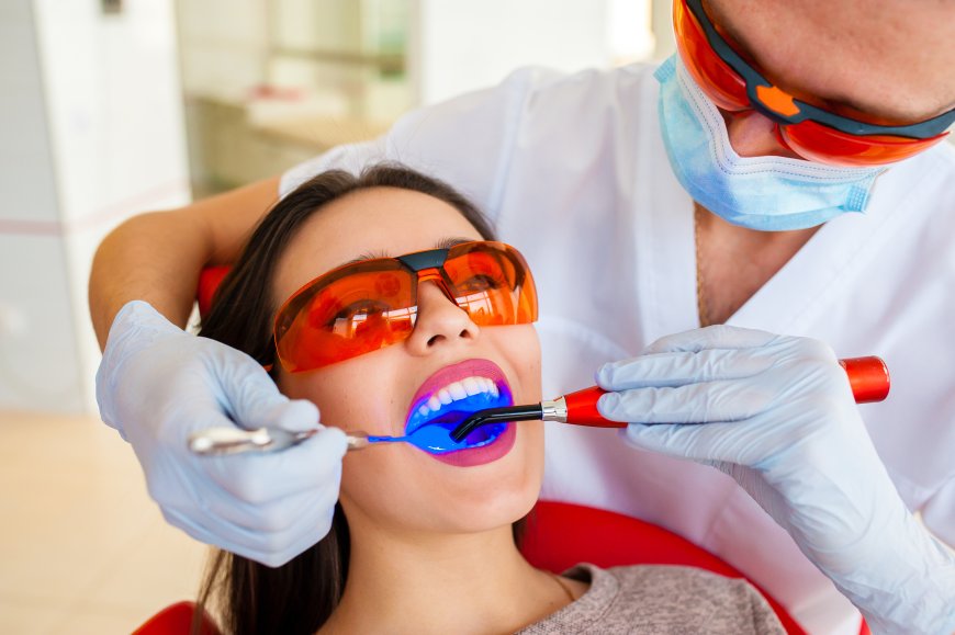 How Teeth Polishing Improve Oral Health and Smile Aesthetics